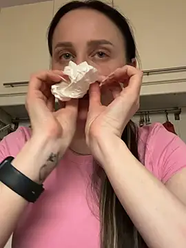 TomilaSi online show from March 24, 11:32 pm