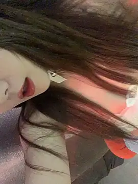 boniu-mimi online show from December 18, 3:55 am