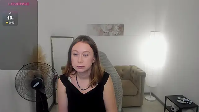 Brooke lover online show from November 25, 9:59 pm