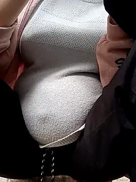 NariShow online show from January 11, 9:03 am