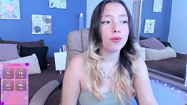 SophieMillan1 online show from November 26, 2:51 pm