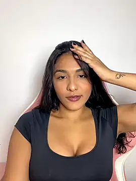 Laurapocahontas online show from November 29, 11:20 pm