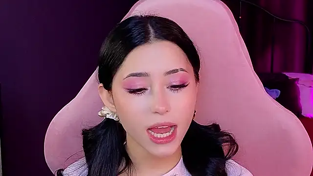 RedMidnight online show from March 12, 9:50 pm