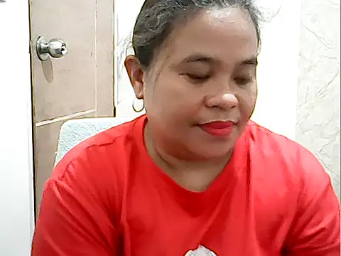 cutechubby online show from April 14, 3:06 am