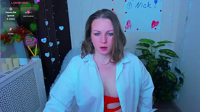 Alison star  online show from March 3, 2:50 am