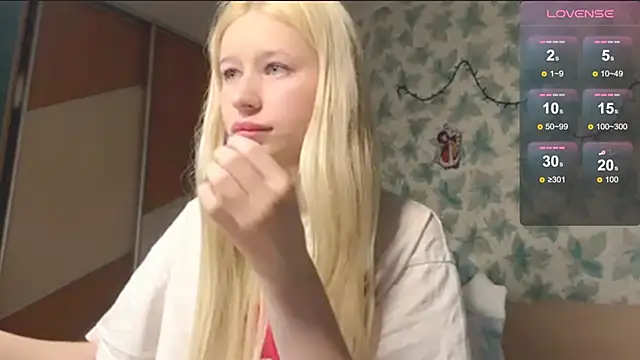 Barbie Blondie online show from March 16, 5:39 pm