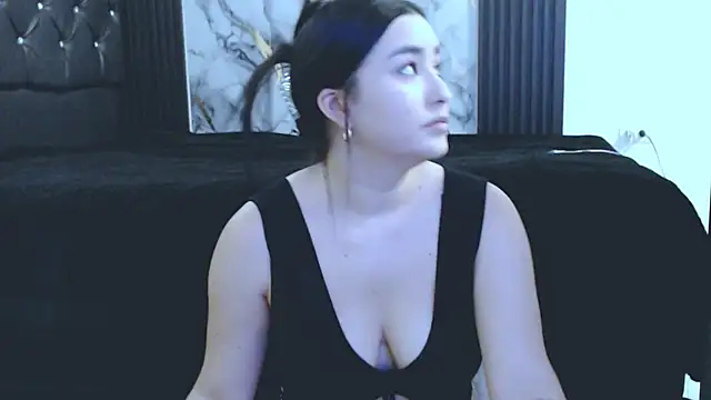 NoaLeon21 online show from March 23, 6:58 pm