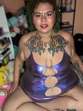 poisonvuitton online show from June 22, 3:42 pm