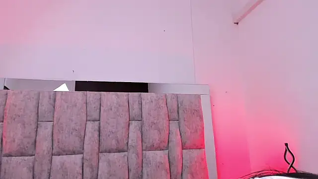 ZafiraNavarro online show from February 26, 9:03 pm