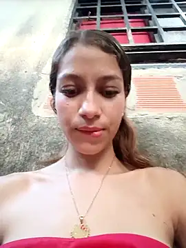 Vanneskk online show from March 18, 9:42 pm