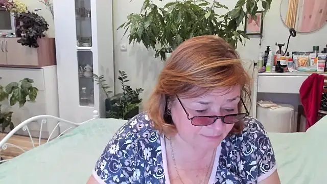 rekelme online show from October 4, 6:01 pm