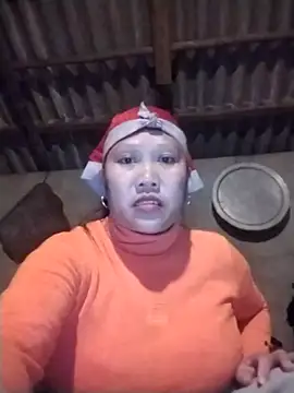 LeoPet2x online show from February 7, 2:10 pm