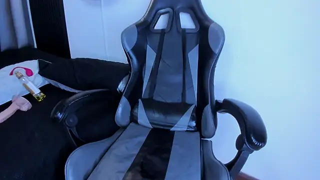 sarah cleir online show from January 6, 5:38 pm