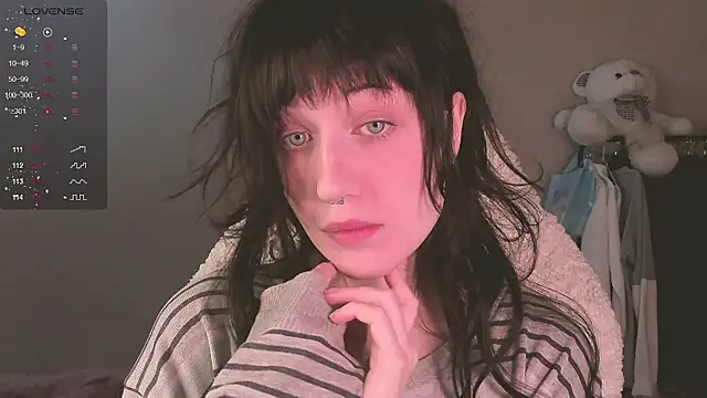 MePretty online show from October 21, 5:28 pm