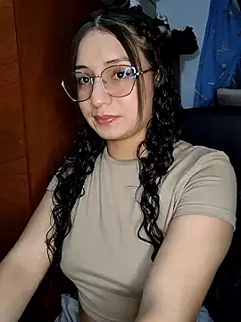 Gwen Sweet online show from January 10, 12:59 am