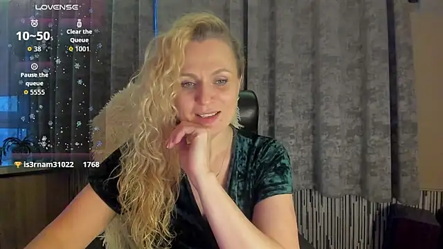 LanaLight x online show from May 15, 10:45 pm