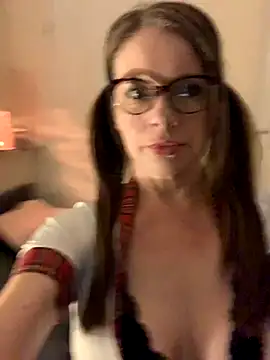 CherryCe online show from January 6, 10:35 pm