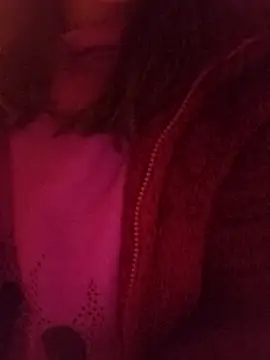 gatitachula93 online show from February 27, 6:52 pm