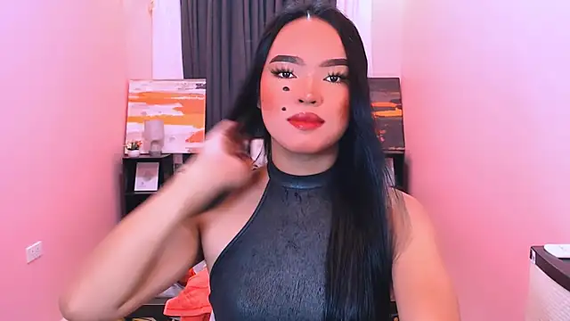 Fantacyloverr online show from April 14, 1:49 am