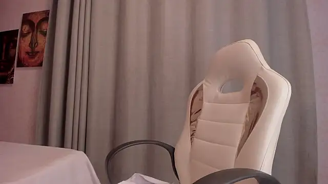 Miss dare online show from February 4, 10:29 am