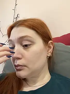 Ungoliant Kiss online show from April 19, 11:54 am