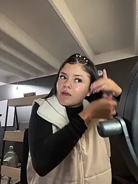 Camila Duarte2 online show from February 18, 1:43 pm