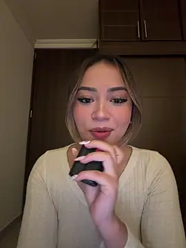 abbymnd1 online show from June 19, 11:52 pm