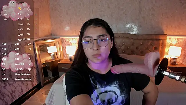 Lexy gomez online show from January 8, 4:22 pm