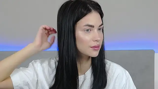 RachaelMils online show from March 15, 4:14 am