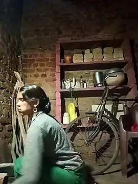 Karisma ji online show from January 31, 9:35 pm