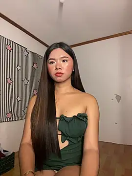 voganmarie online show from April 5, 2:38 pm