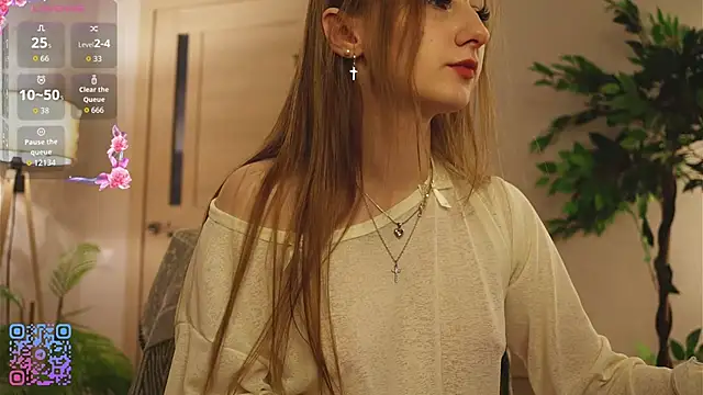 emilka milka online show from April 18, 1:13 pm