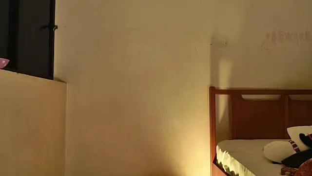 MoonLipsON- online show from February 3, 2:53 am