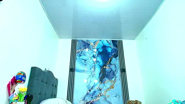 Valentina and sneider  online show from March 23, 7:09 pm