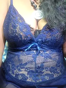 Preeti345 online show from May 30, 4:26 pm