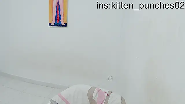 kiten punchs02 online show from January 11, 11:32 pm