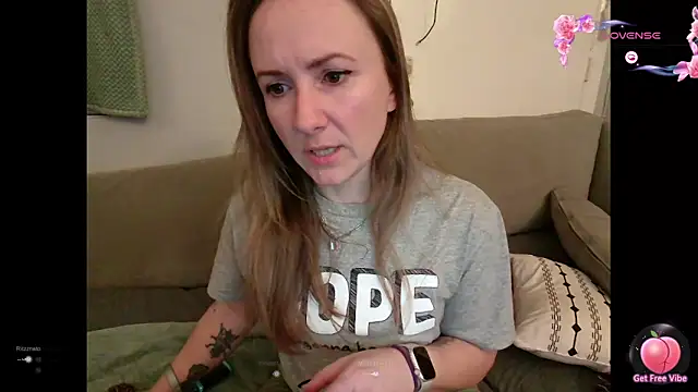 alluringpixie online show from January 5, 11:30 pm