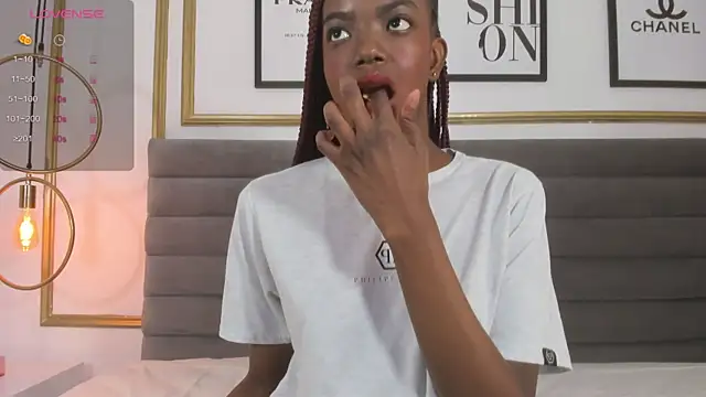 Ririblonde1 online show from December 15, 12:54 pm