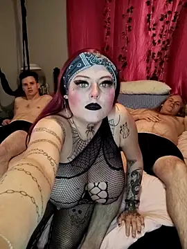 SpiderRose online show from April 1, 3:07 am