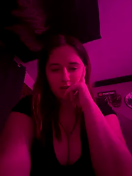 lunaazulxo online show from December 23, 10:41 am