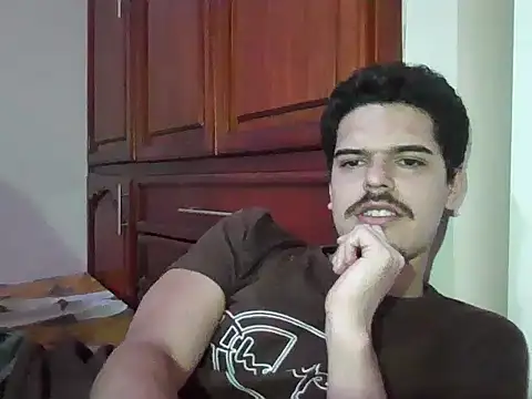 Hot Contrasts online show from December 13, 11:10 pm