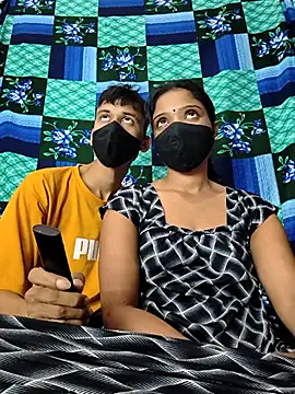 couplegk71 online show from February 21, 10:49 am