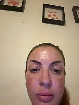 Carlafeet online show from June 24, 7:18 am