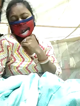 Cute-couple-2 online show from December 22, 12:14 am