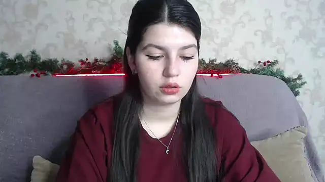 KisaModel online show from February 3, 7:24 am