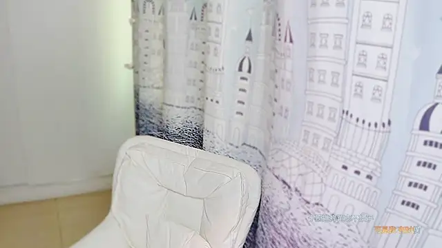 zizi-a online show from December 23, 2:04 am