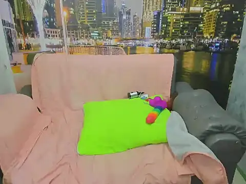 estefani robles online show from December 22, 1:09 am