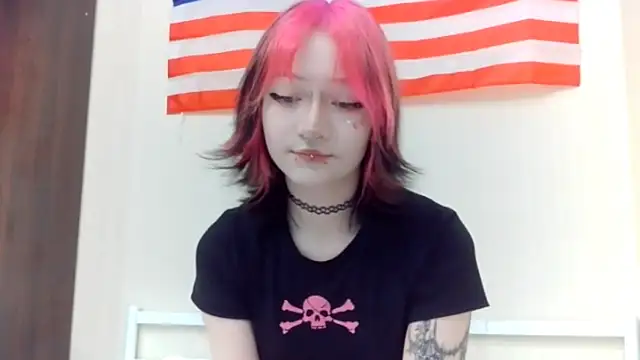 Shine Luna online show from February 23, 8:08 pm