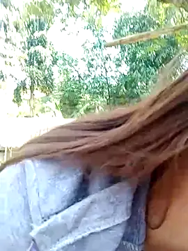 little-effy online show from May 15, 11:18 pm