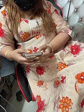 butterflyslay online show from April 10, 8:42 am